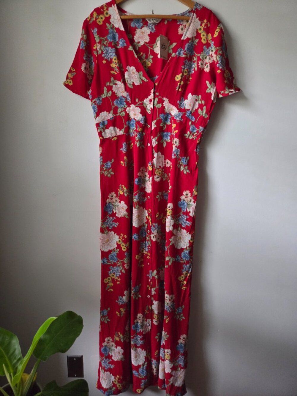 NWT MISS SELFRIDGE FLORAL V NECK BUTTONED MAXI DRESS SIZE US 10 / M